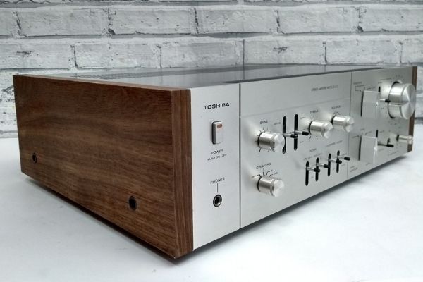 ¿Amplificador Hi-Fi Vintage o Amplificador Hi-Fi Moderno?