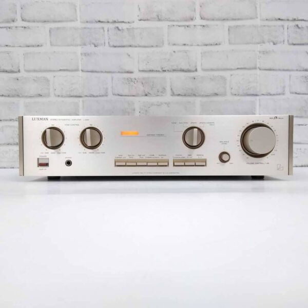 luxman l-200